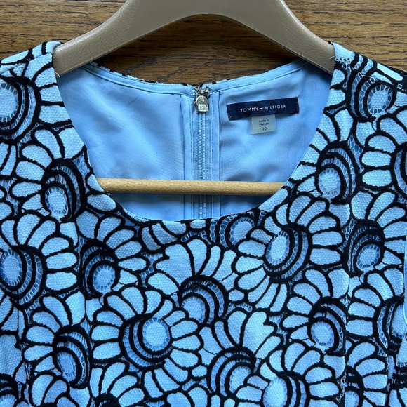 Tommy Hilfiger Blue and Black Lace Detailed Flowery A-Line Dress - Picture 4 of 9